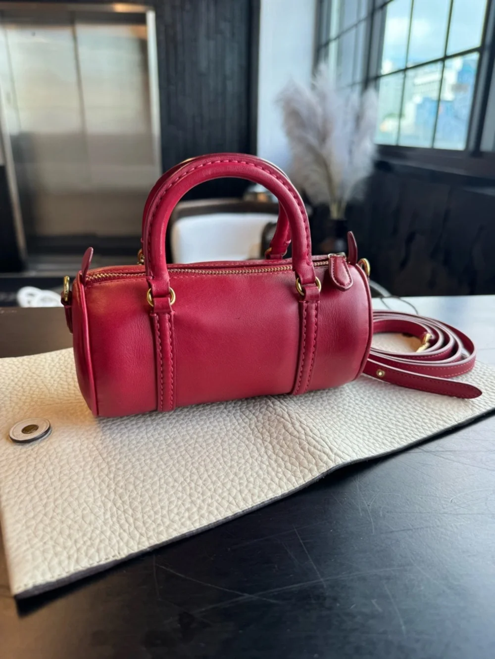 Coach Red Mini Barrel Bag 1941 Legacy Archive Limited Edition Cashin Rare - Picture 4 of 9